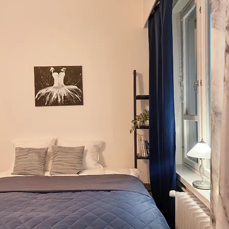 Guestfirst Aurora Space-themed Escape * הלסינקי