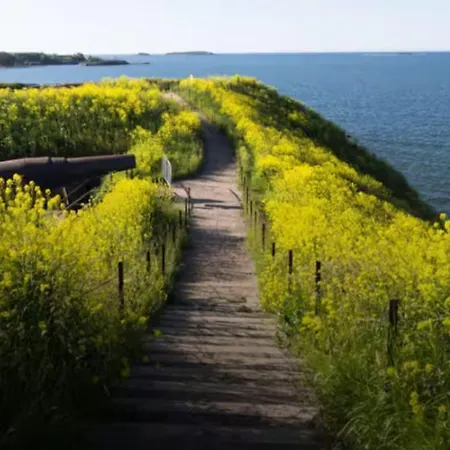 Guestfirst Aurora Space-themed Escape Apartment