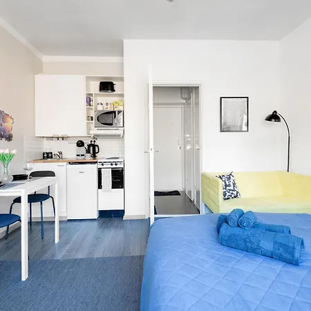 Guestfirst Aurora Space-themed Escape *