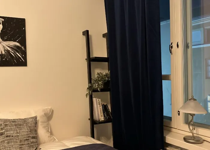 Guestfirst Aurora Space-themed Escape Apartamento *