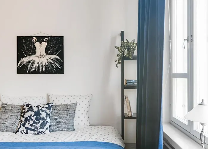 Guestfirst Aurora Space-themed Escape