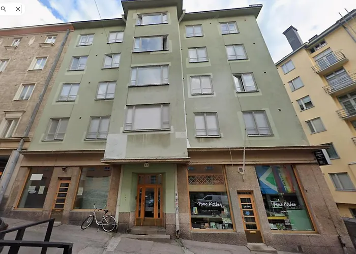 Guestfirst Aurora Space-themed Escape